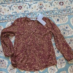 Daniel Rainn Lightweight Women's Blouse NWT